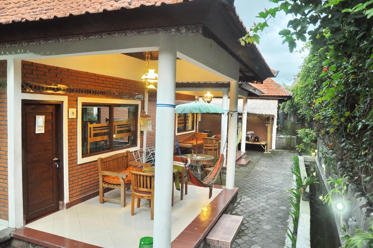 Soni Backpacker House Hostel Ubud  Exterior photo
